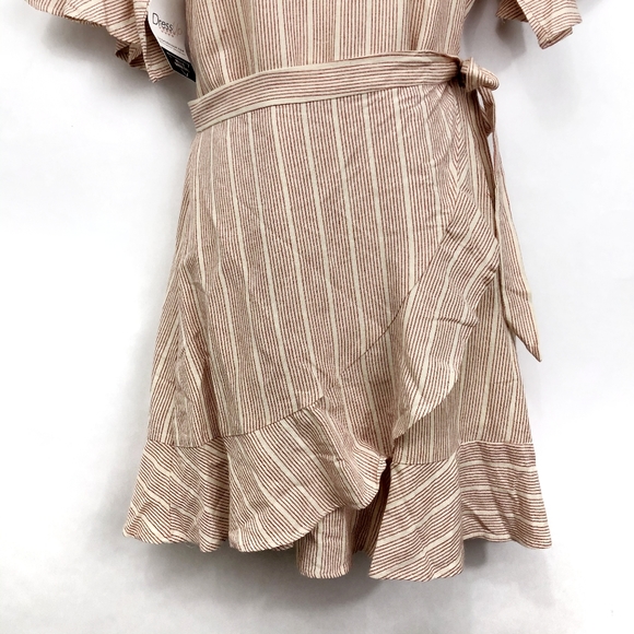 LUMIERE Wrap Dress NWT Ruffle Red Natural Beige Stripe Tie Waist Large - Picture 3 of 10